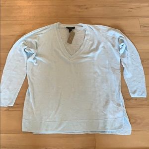 NWT J.Crew Linen V-Neck 3/4 Length Sleeve Sweater